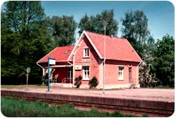 Hällekis Järnvägsstation