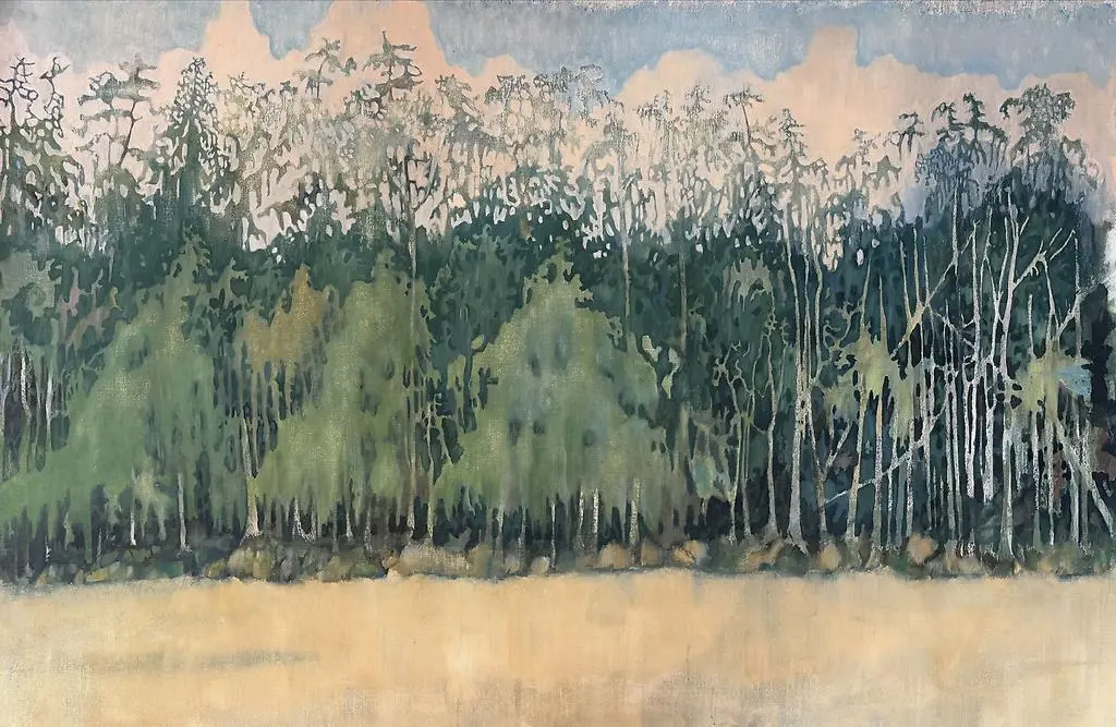 Foto av en målning som föreställer ett fält med en grön skog bakom.