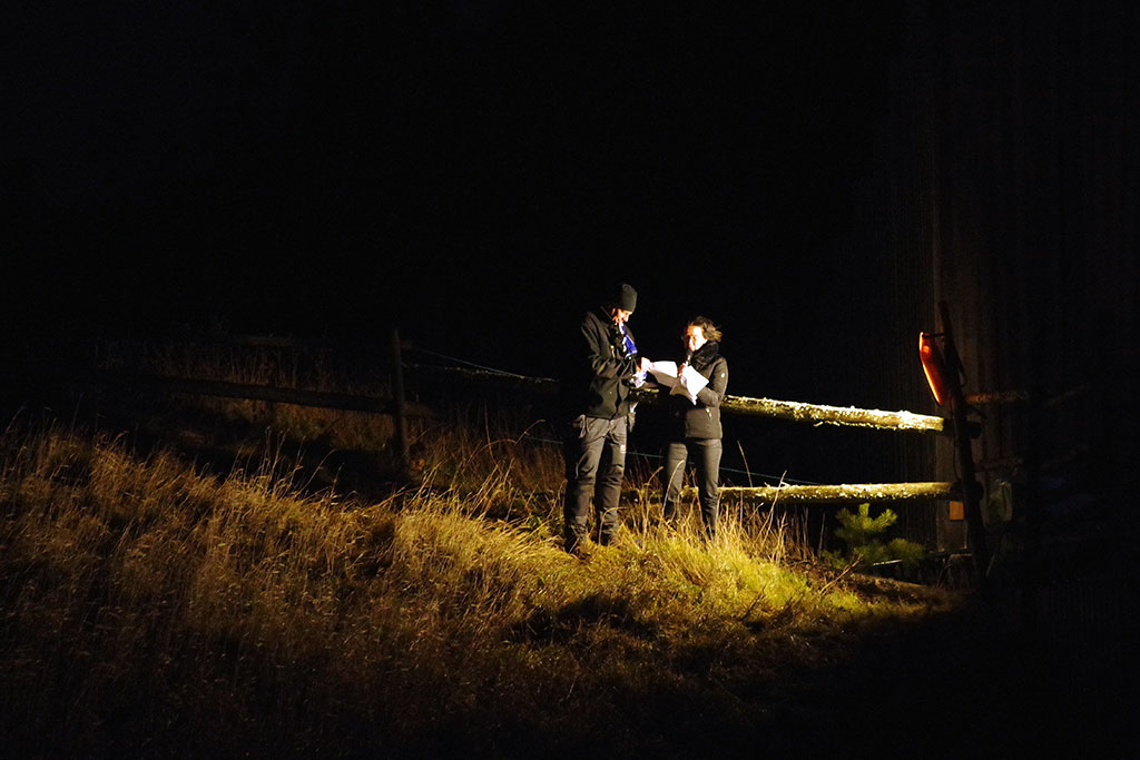 Niclas Karlsson och Susanne Andersson inledde det blåsiga nyårsfirandet.