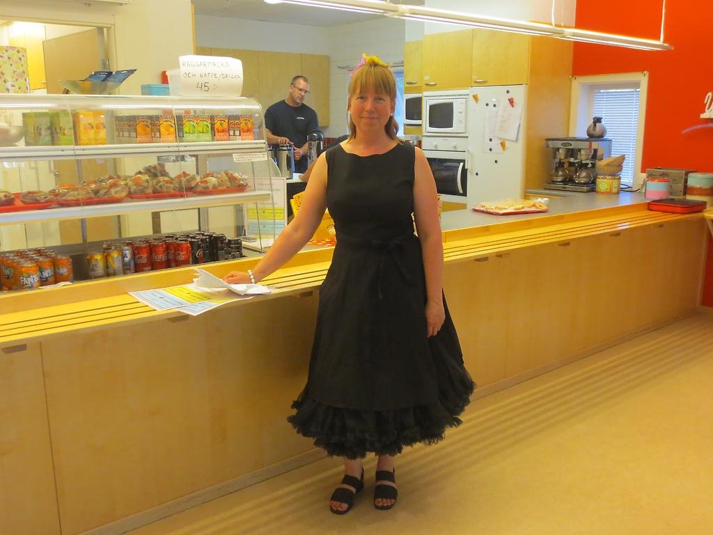 Glad personal från Café helena