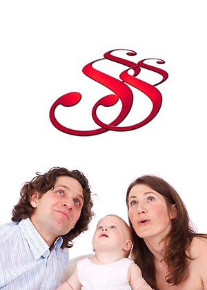 En mamma, pappa och ett barn tittar upp mot en paragrafsymbol.