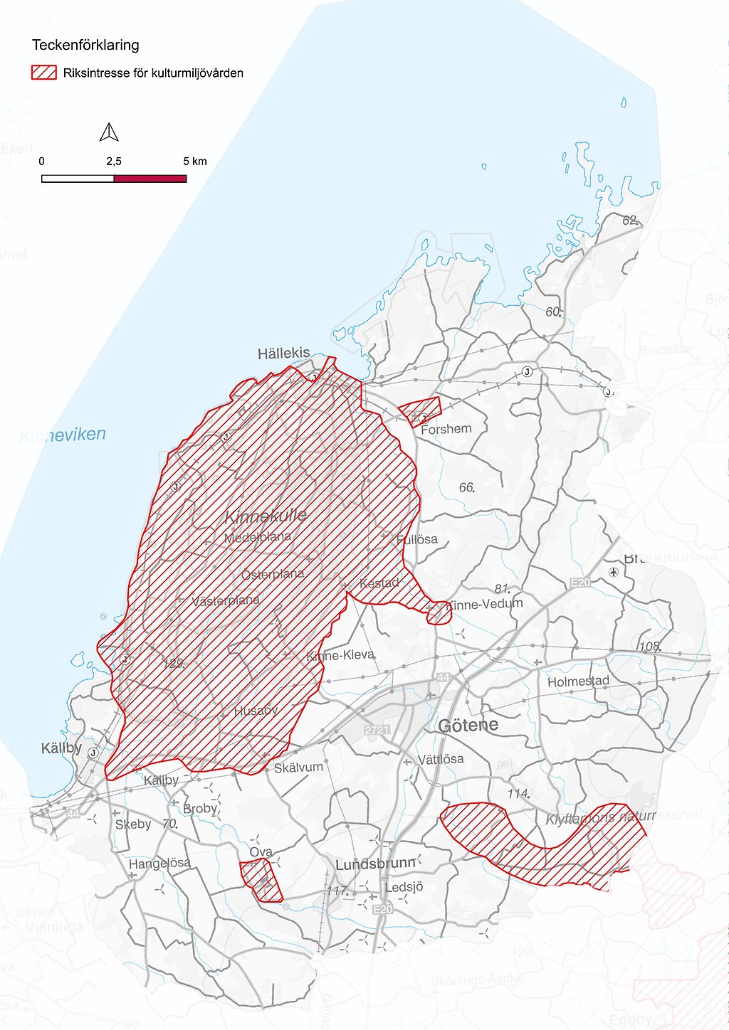 Karta som visar hela Götene kommun och områden av riksintresse för kulturmiljövården som röda skrafferade ytor.