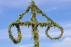 Toppen av en midsommarstång.