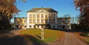 Stor gul herrgård.